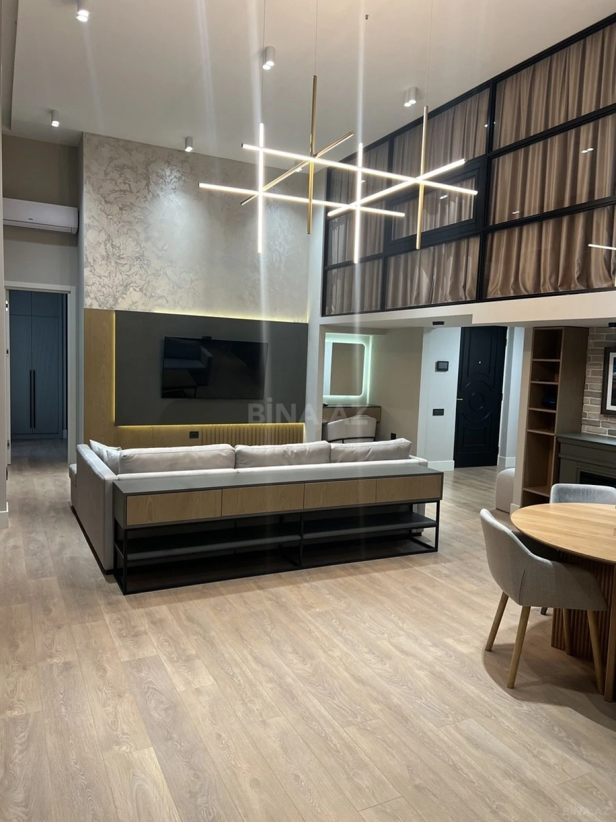 Kirayə verilir 3 otaqlı mənzil 105 m²