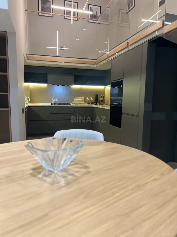 Kirayə verilir 3 otaqlı mənzil 105 m²