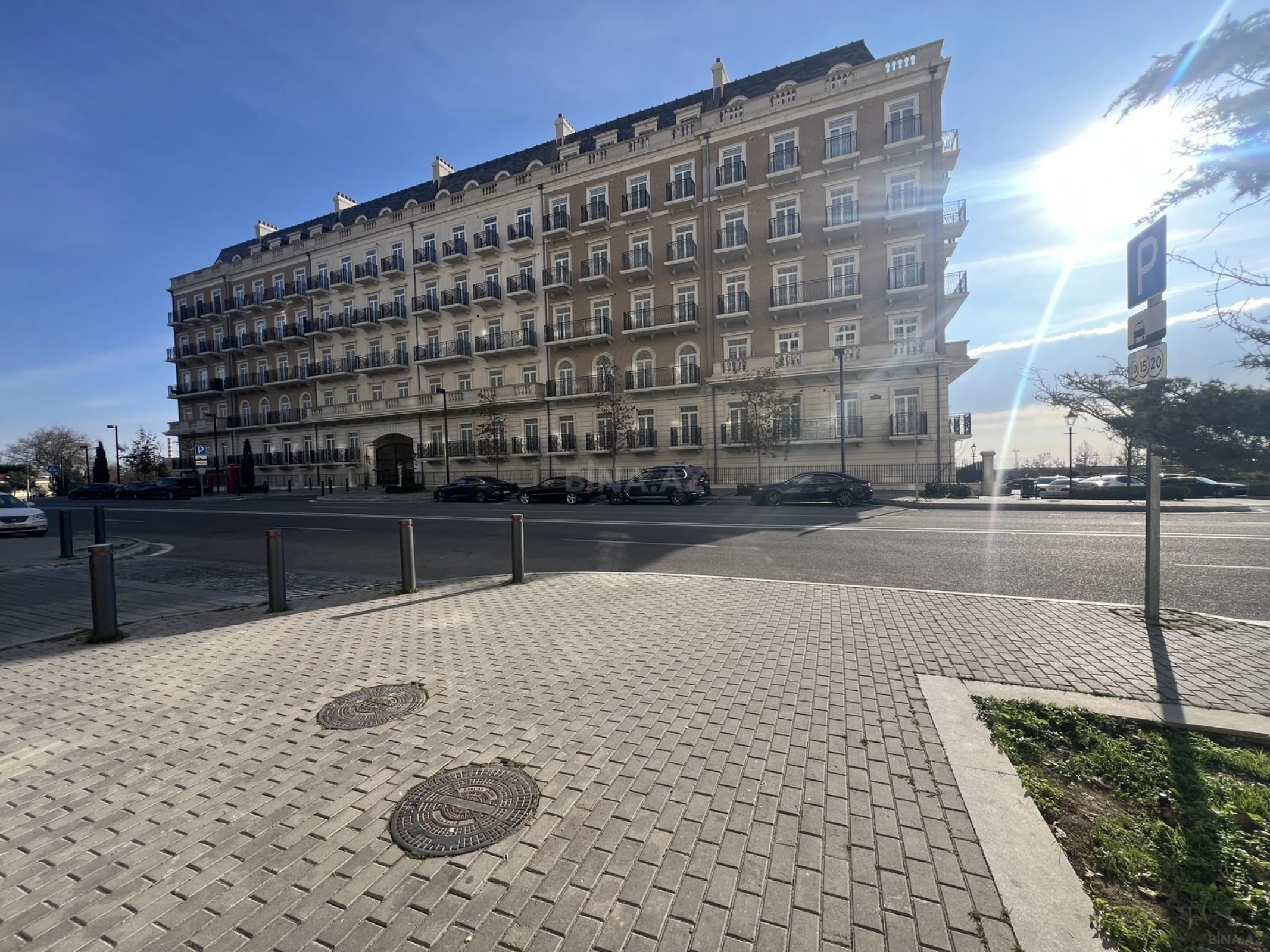 Kirayə verilir 3 otaqlı mənzil 105 m²