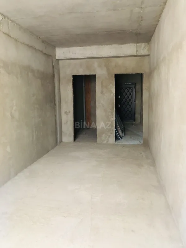 Satılır 3 otaqlı mənzil 112 m²