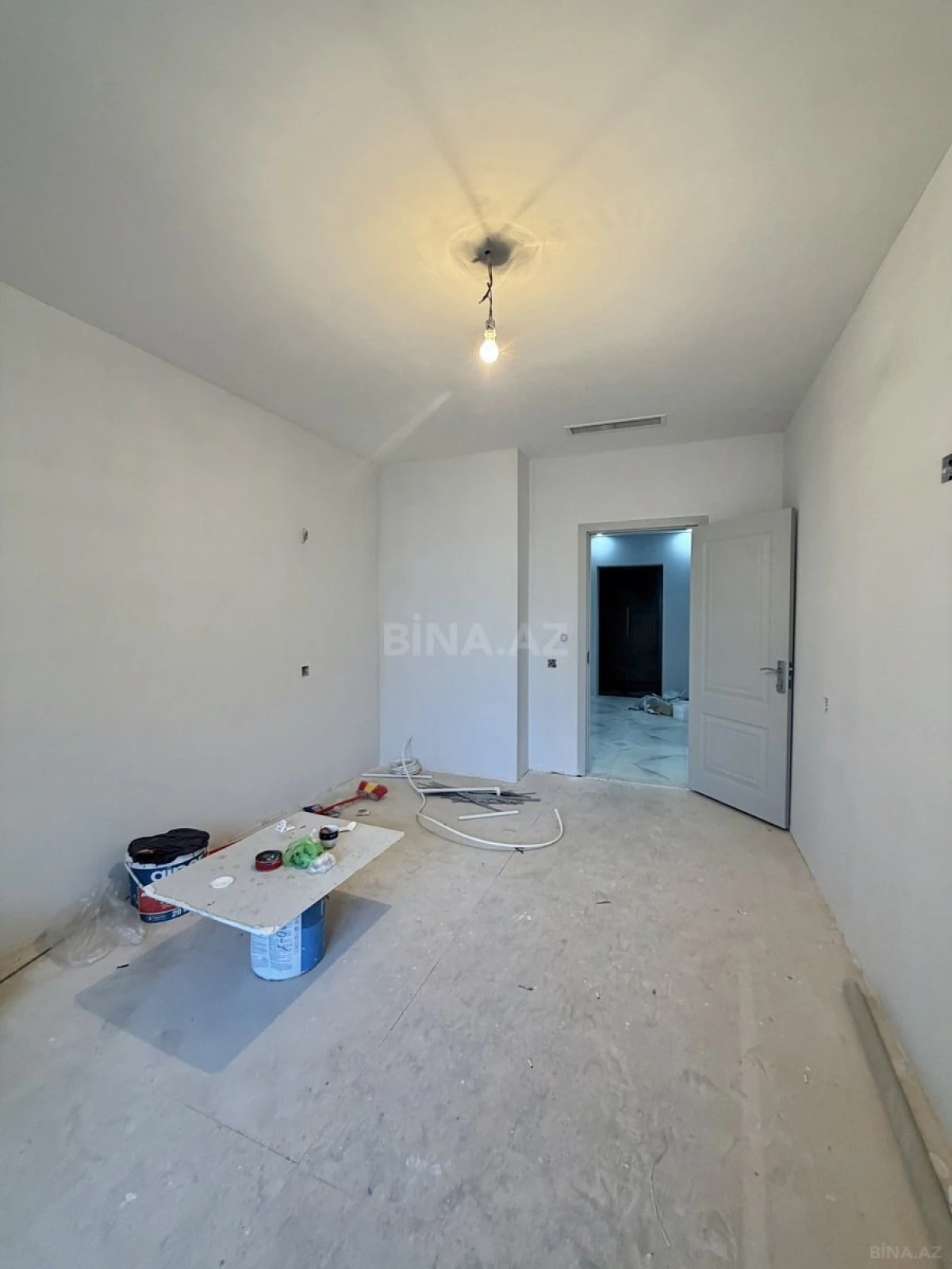 Satılır 3 otaqlı mənzil 108 m²