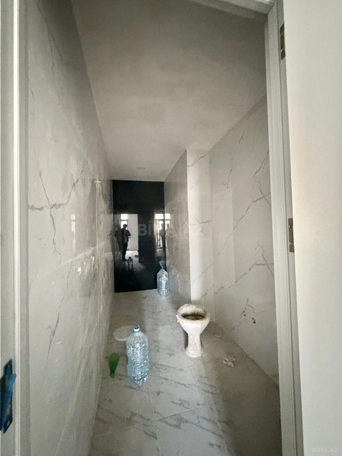 Satılır 3 otaqlı mənzil 108 m²