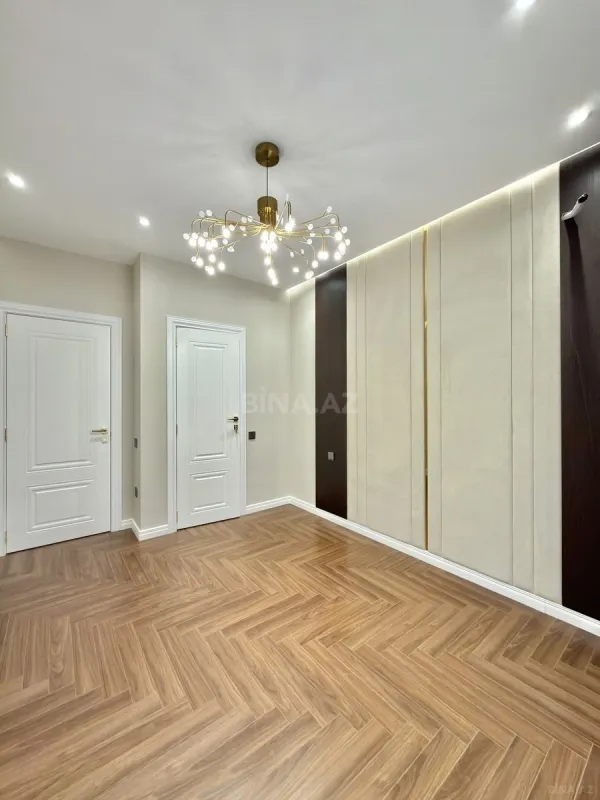 Satılır 3 otaqlı mənzil 97 m²