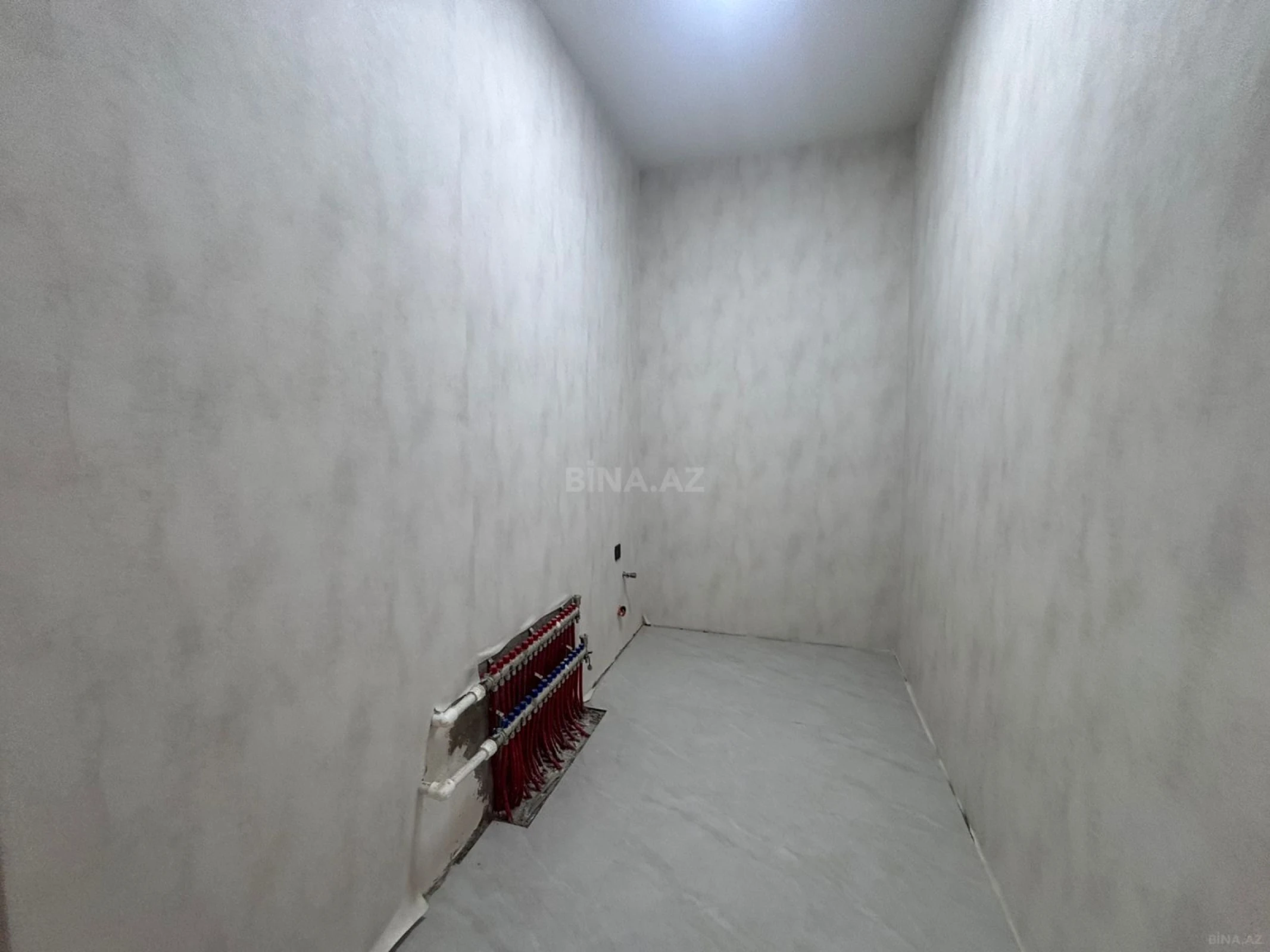 Satılır 4 otaqlı həyət evi 235 m²