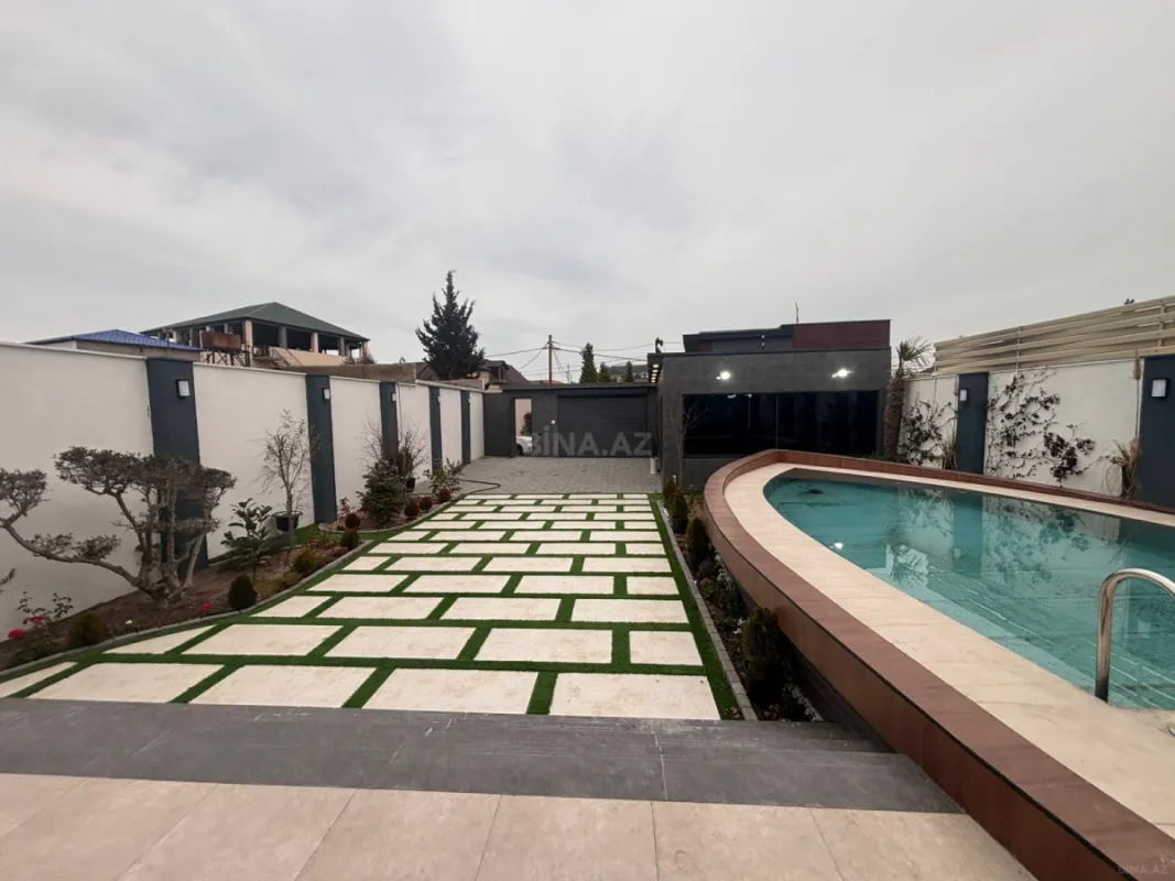 Satılır 4 otaqlı həyət evi 235 m²