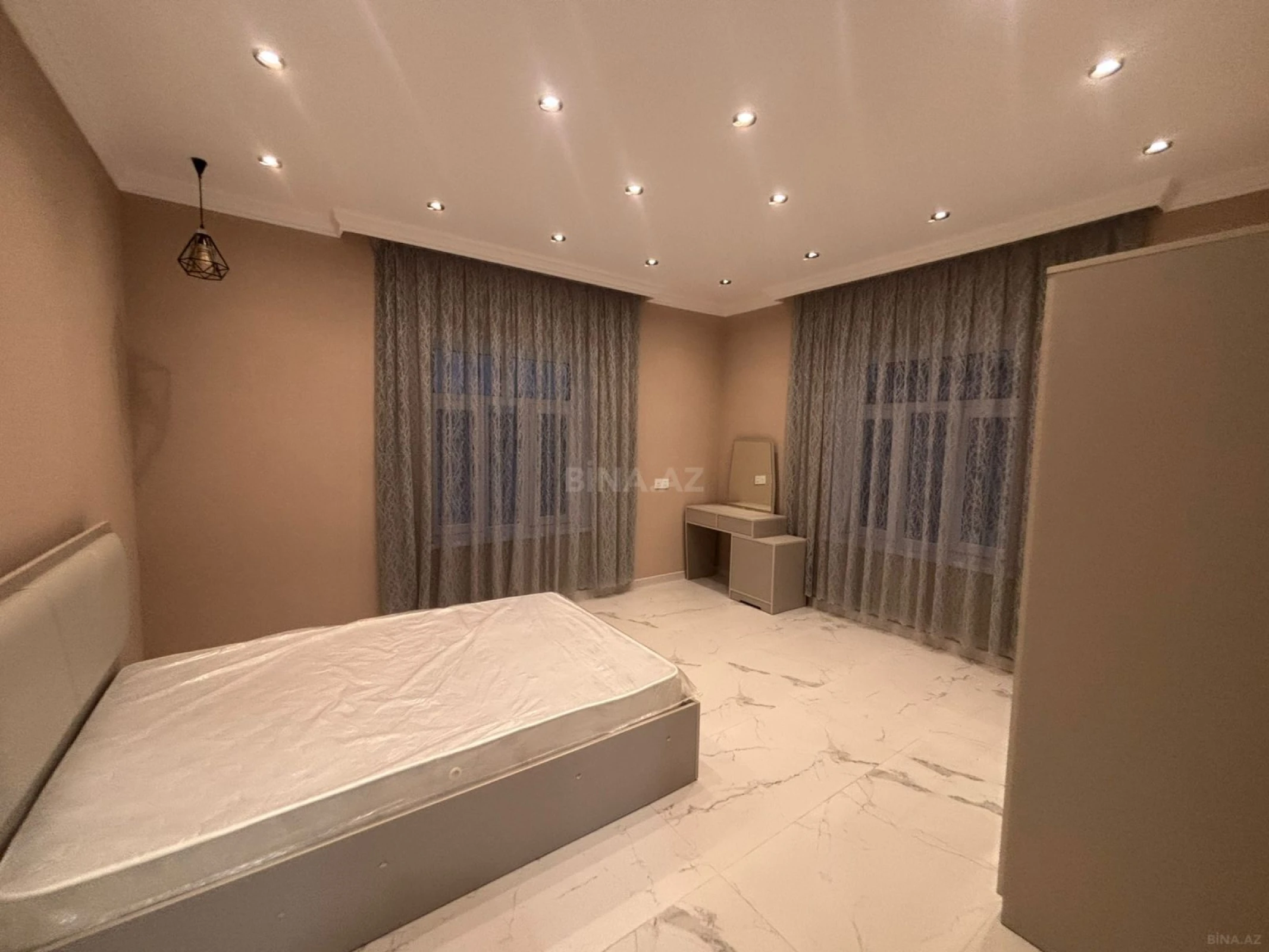 Satılır 3 otaqlı həyət evi 125 m²