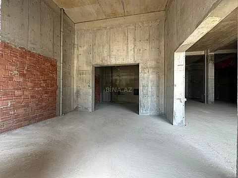 Satılır obyekt 301 m²