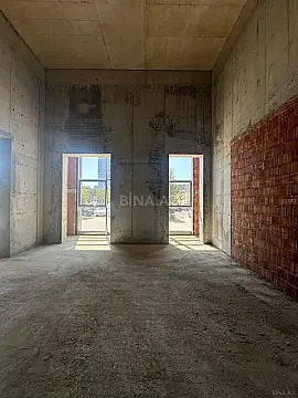 Satılır obyekt 301 m²