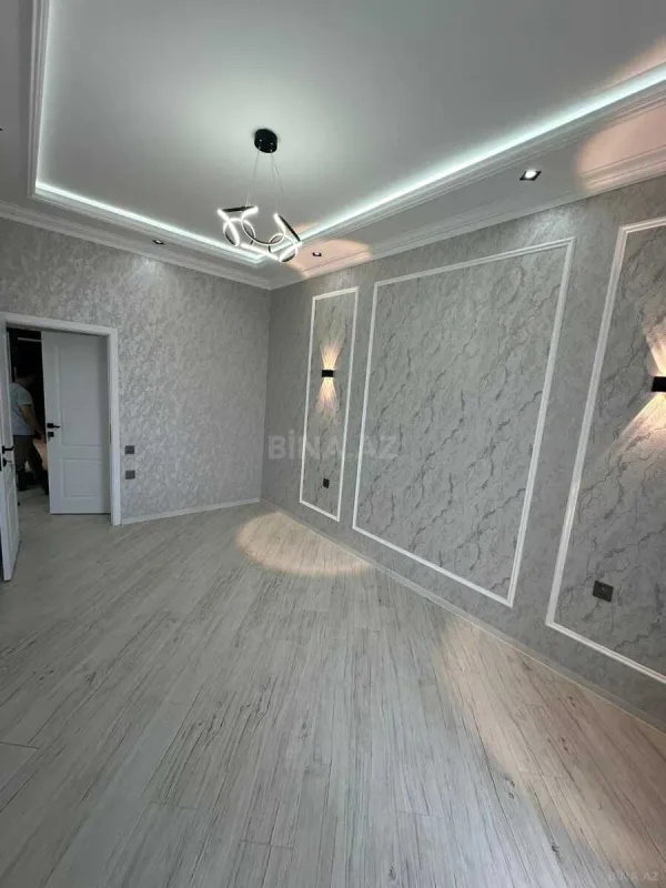 Satılır 2 otaqlı mənzil 73 m²