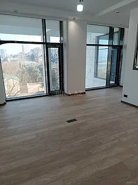 Kirayə verilir 5 otaqlı ofis 265 m²