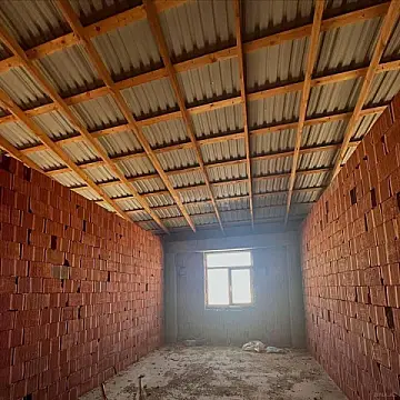 Satılır 3 otaqlı mənzil 98 m²