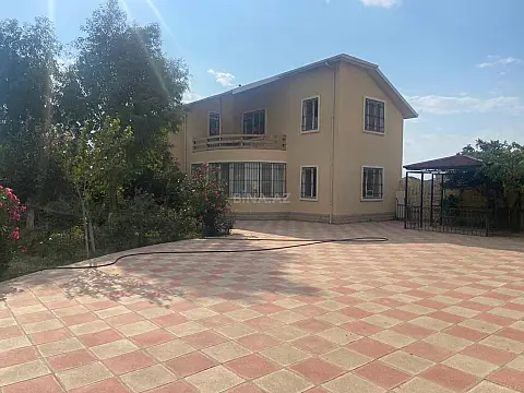 Satılır 4 otaqlı həyət evi 150 m² — Sumqayıt 4 otaq 150.00 m²