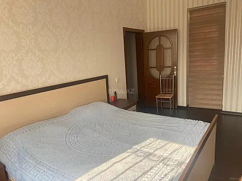 Satılır 4 otaqlı həyət evi 150 m²