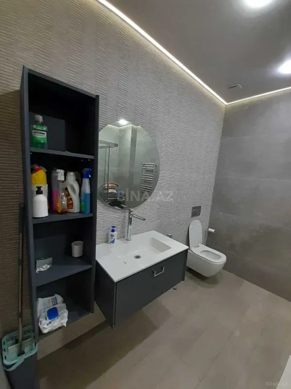 Kirayə verilir 3 otaqlı mənzil 135 m²