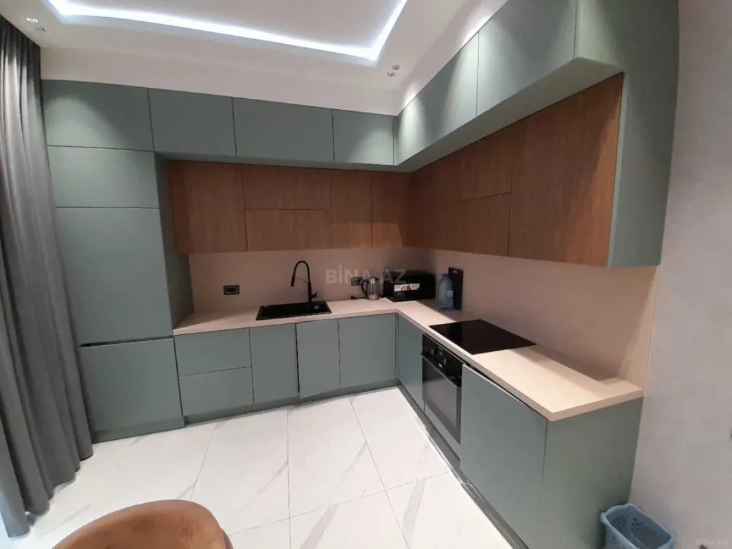 Kirayə verilir 3 otaqlı mənzil 135 m²