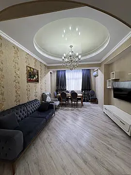 Satılır 3 otaqlı mənzil 110 m²