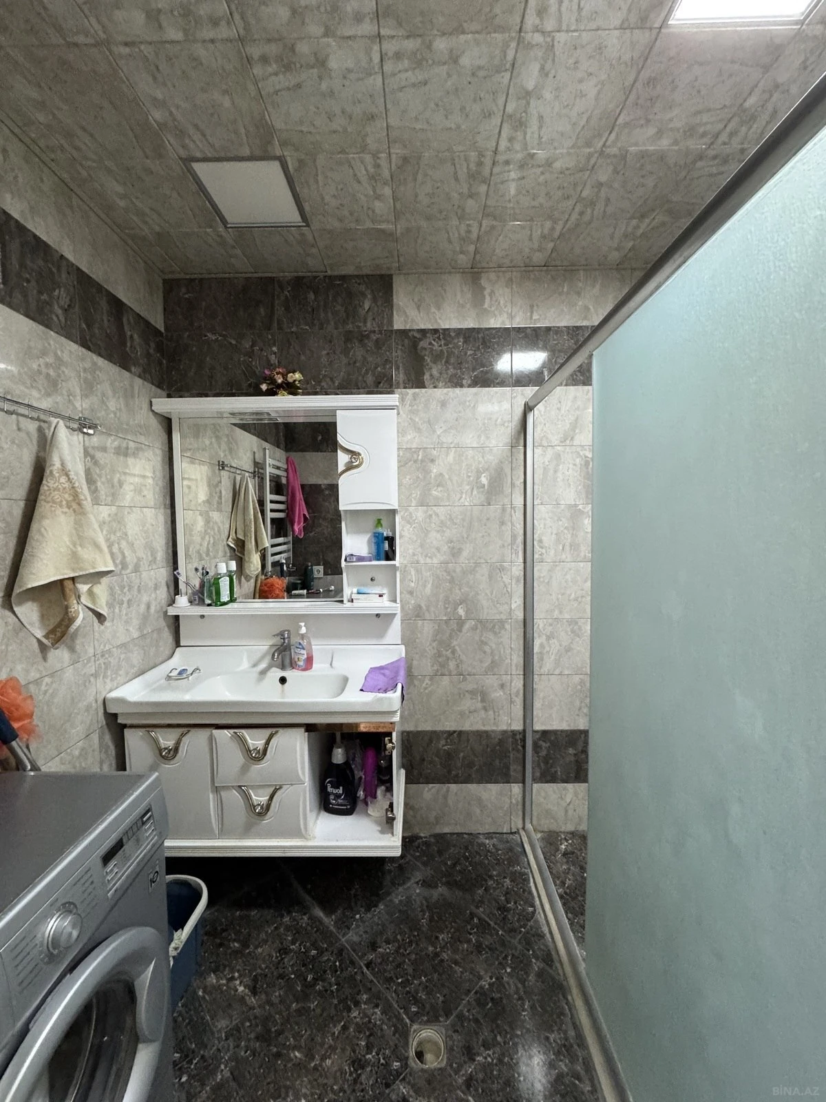 Satılır 3 otaqlı mənzil 110 m²