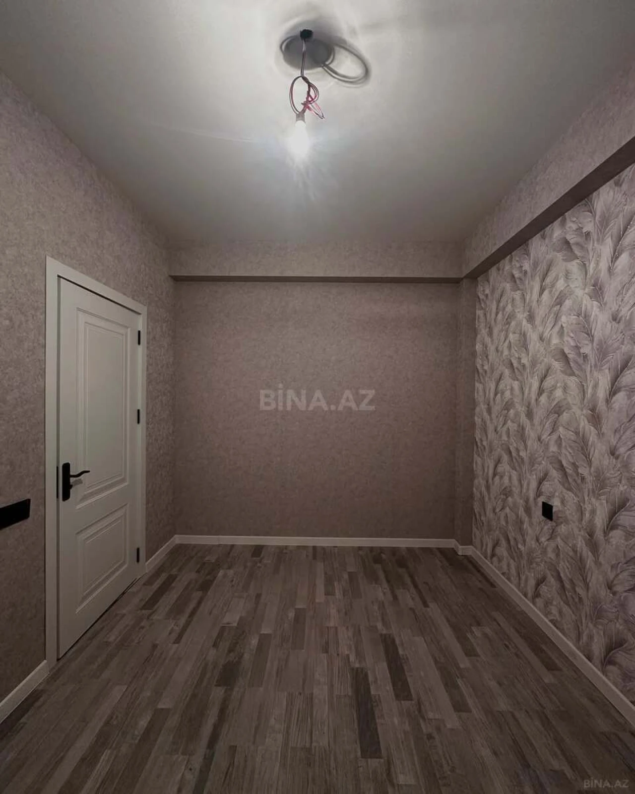 Satılır 2 otaqlı mənzil 44 m²
