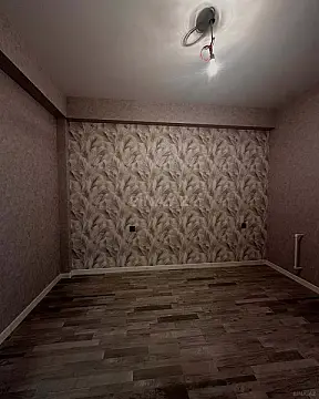 Satılır 2 otaqlı mənzil 44 m²