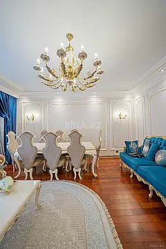 Satılır 3 otaqlı mənzil 160 m²