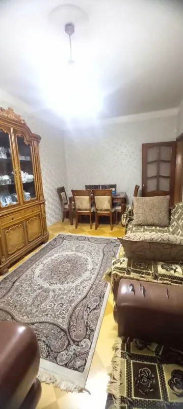 Satılır 3 otaqlı mənzil 85 m²