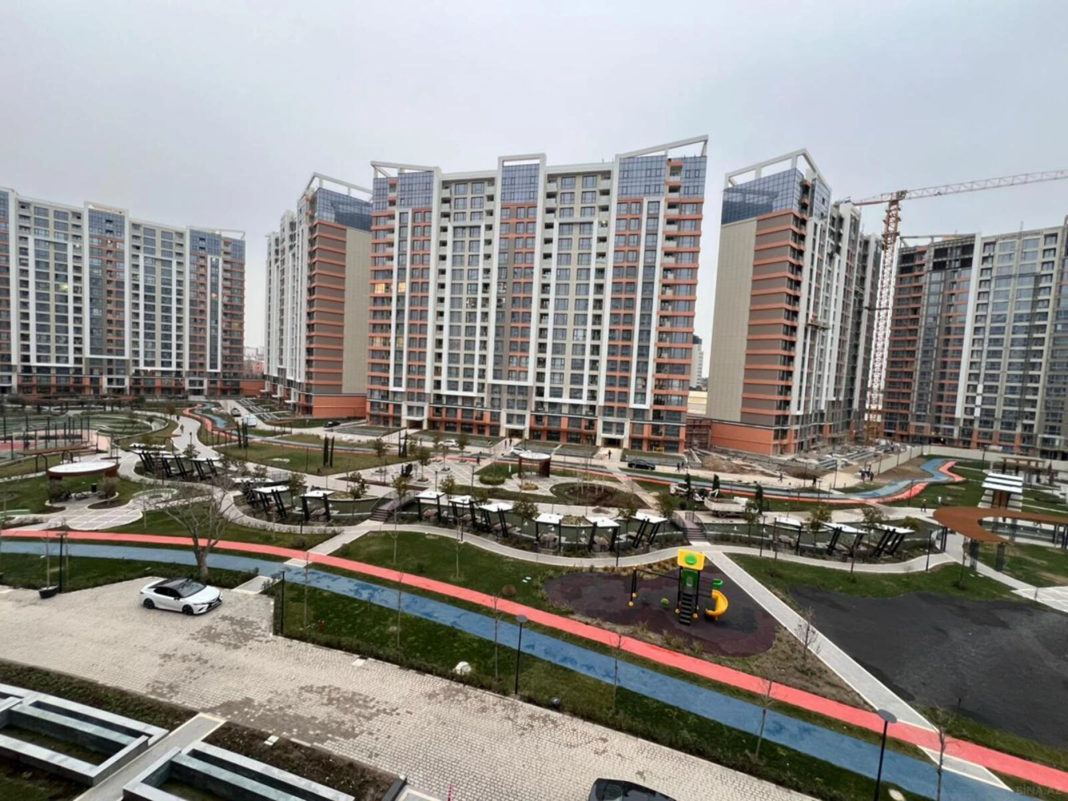 Kirayə verilir 3 otaqlı mənzil 76 m²