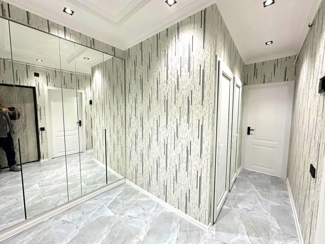 Satılır 2 otaqlı mənzil 60 m²