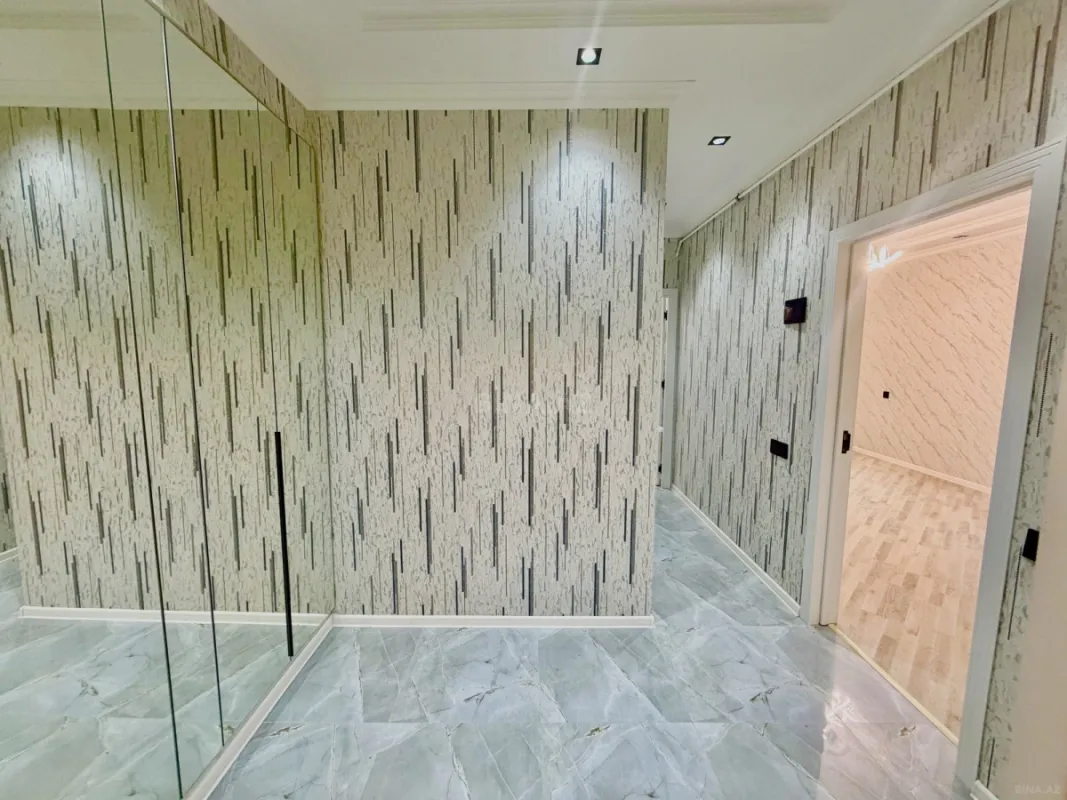 Satılır 2 otaqlı mənzil 60 m²