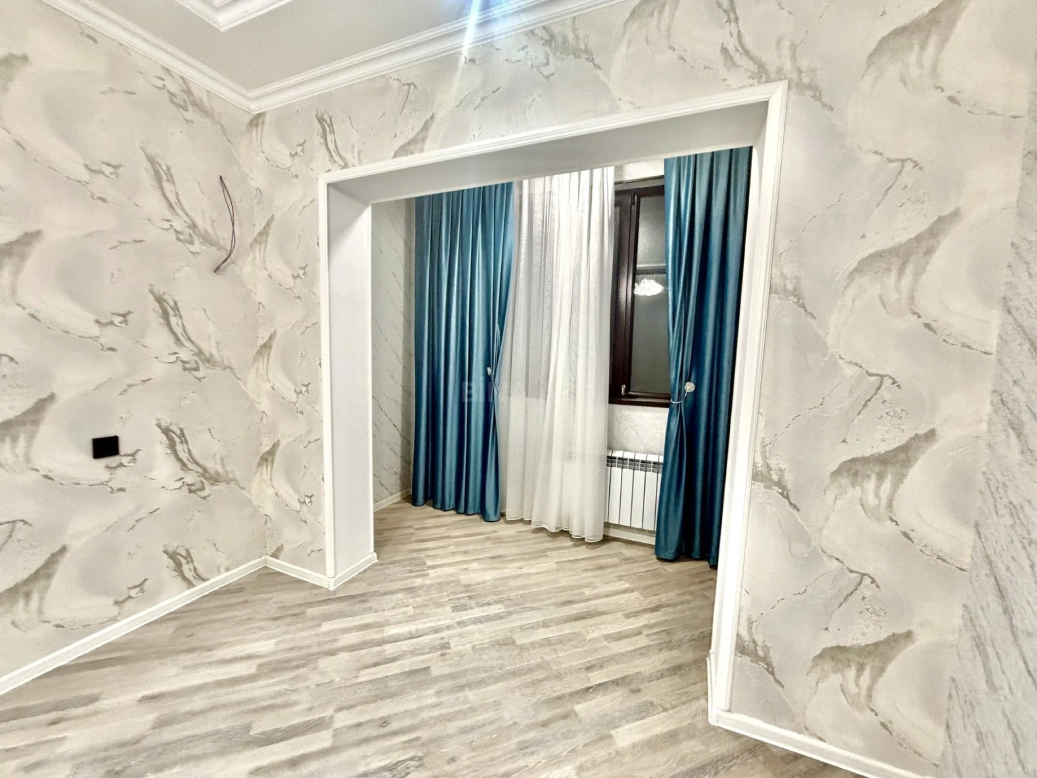 Satılır 2 otaqlı mənzil 60 m²