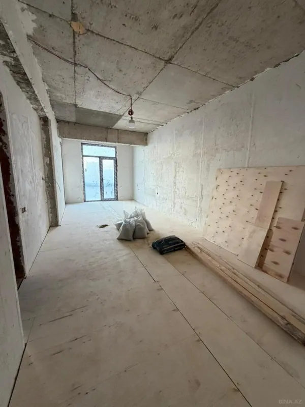 Satılır 2 otaqlı mənzil 66 m²