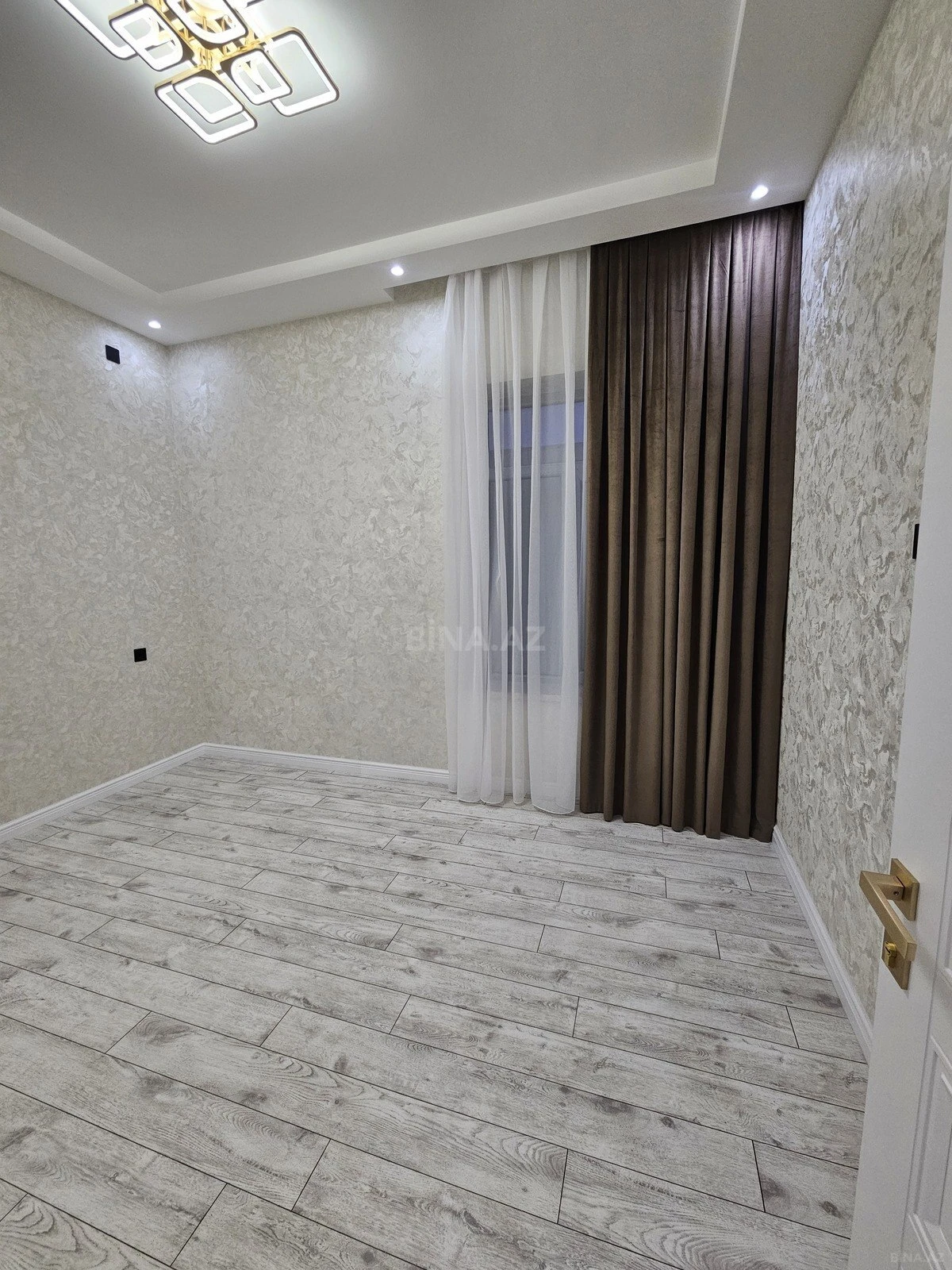 Satılır 4 otaqlı həyət evi 170 m²