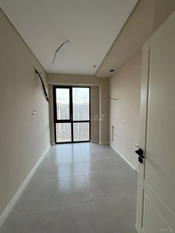 Satılır 2 otaqlı mənzil 68 m²