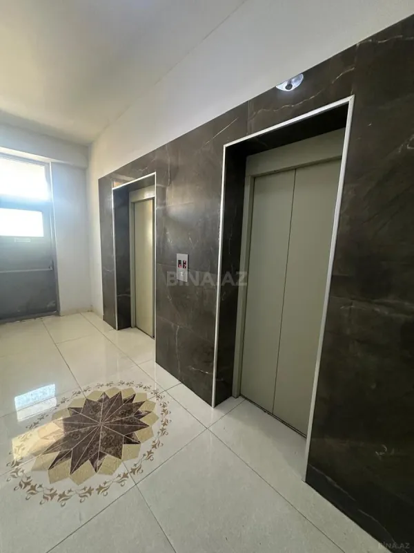 Satılır 2 otaqlı mənzil 88 m²