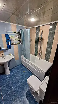 Kirayə verilir 3 otaqlı mənzil 86 m²