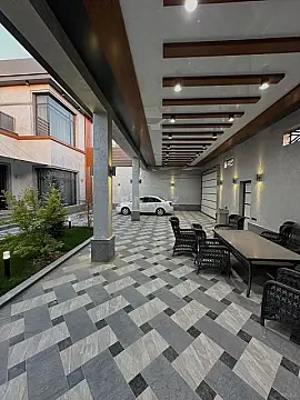 Kirayə verilir 4 otaqlı həyət evi 380 m²
