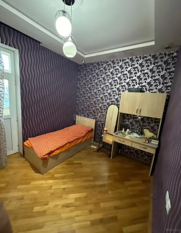 Satılır 3 otaqlı mənzil 110 m²