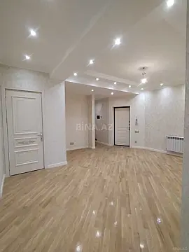 Satılır 4 otaqlı mənzil 170 m²