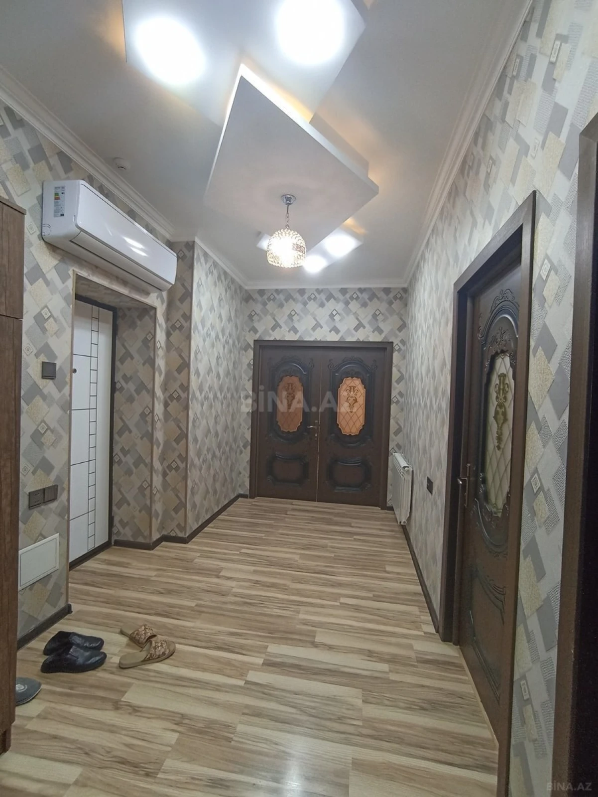 Kirayə verilir 2 otaqlı mənzil 100 m²