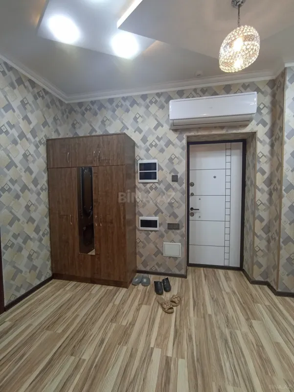 Kirayə verilir 2 otaqlı mənzil 100 m²