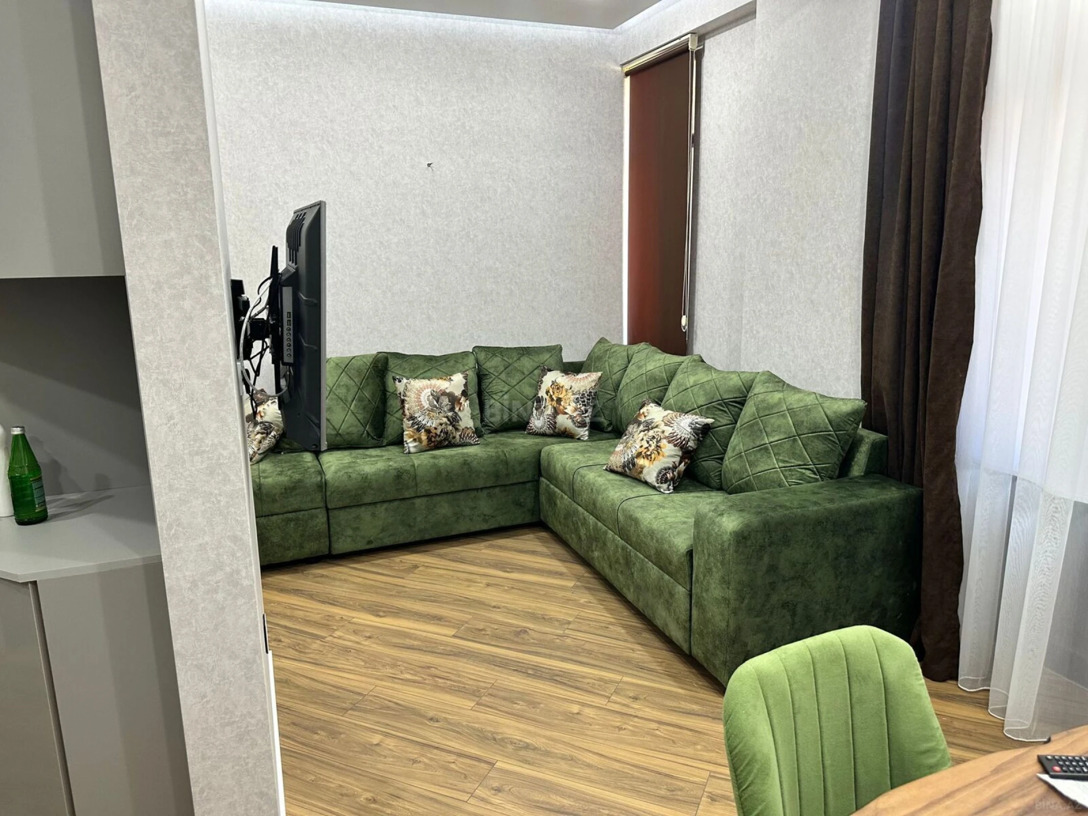 Kirayə verilir 2 otaqlı mənzil 65 m²