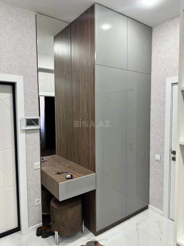 Kirayə verilir 2 otaqlı mənzil 65 m²