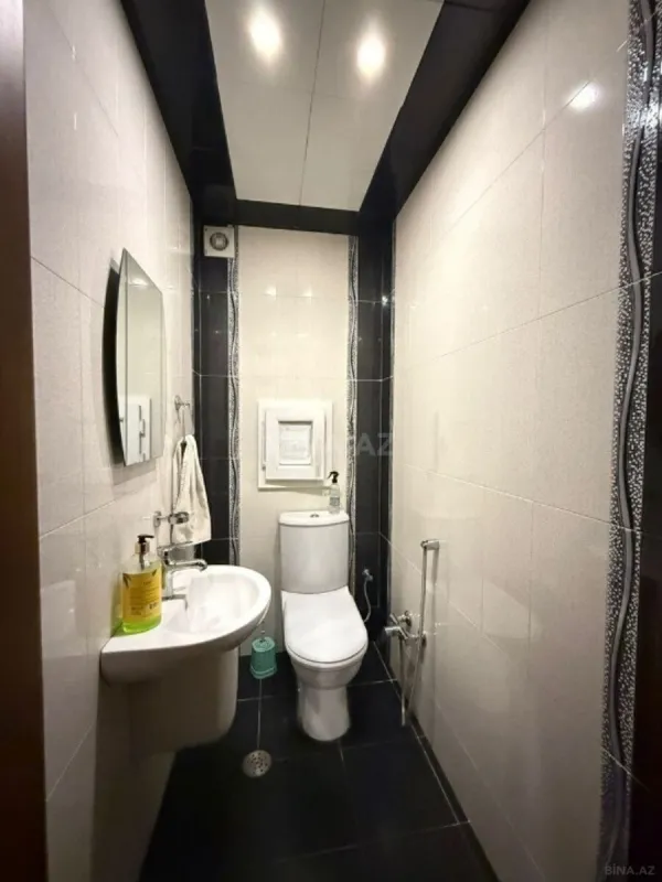 Satılır 3 otaqlı mənzil 102 m²