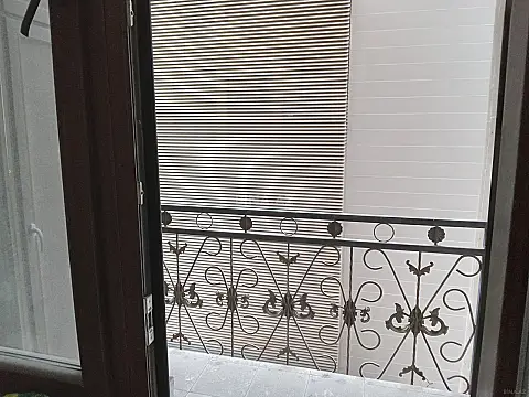 Satılır 3 otaqlı mənzil 142 m²