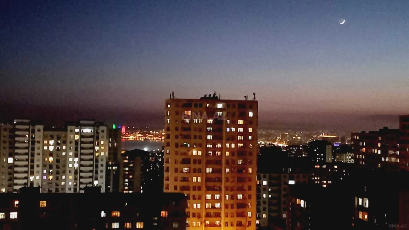 Satılır 2 otaqlı mənzil 75 m²