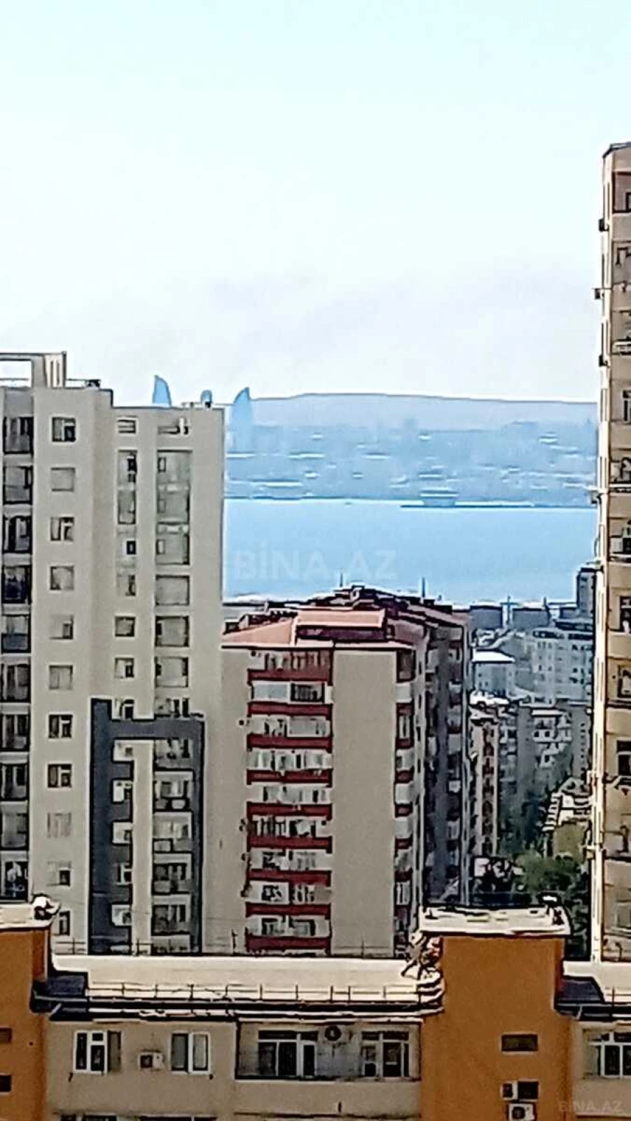 Satılır 2 otaqlı mənzil 75 m²