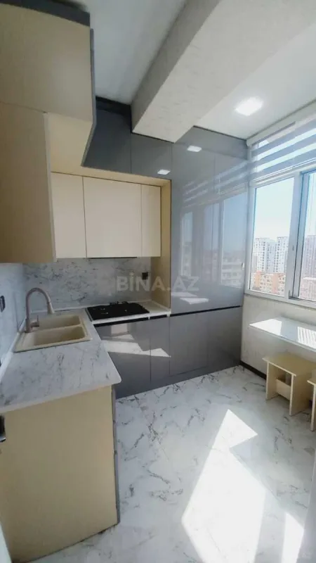 Satılır 2 otaqlı mənzil 75 m²