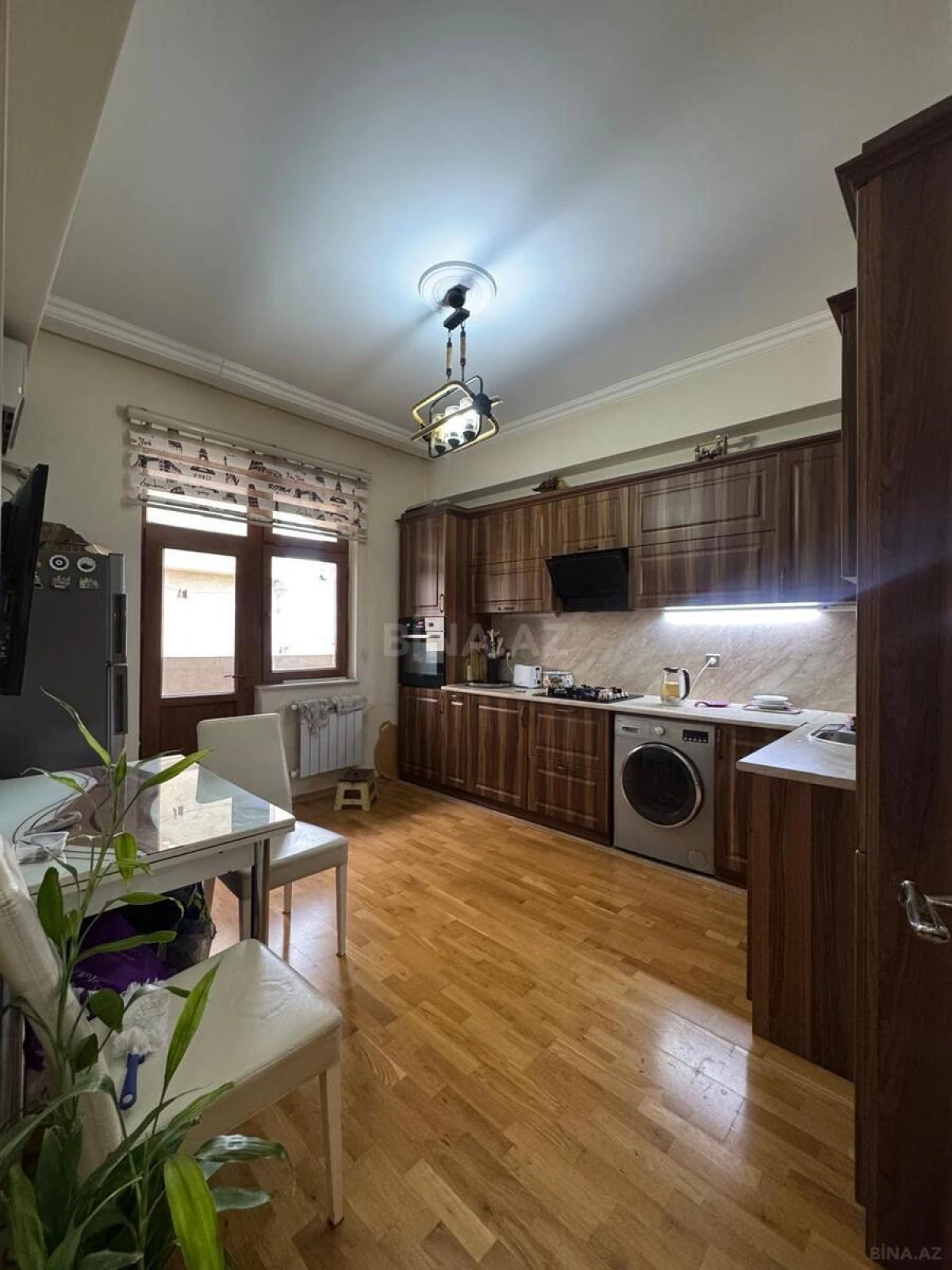 Satılır 2 otaqlı mənzil 64 m²