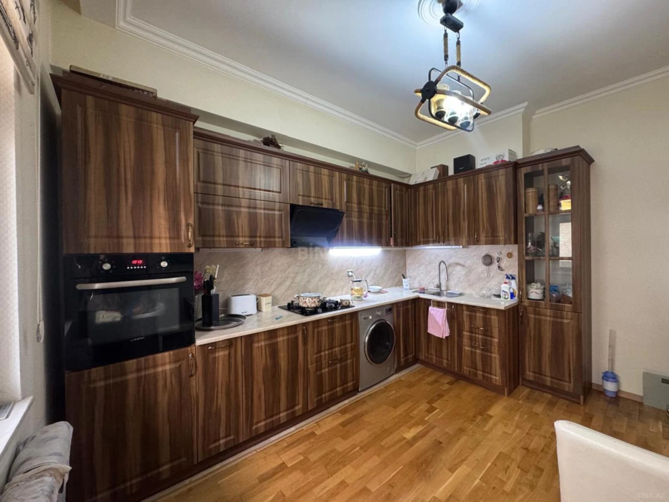 Satılır 2 otaqlı mənzil 64 m²