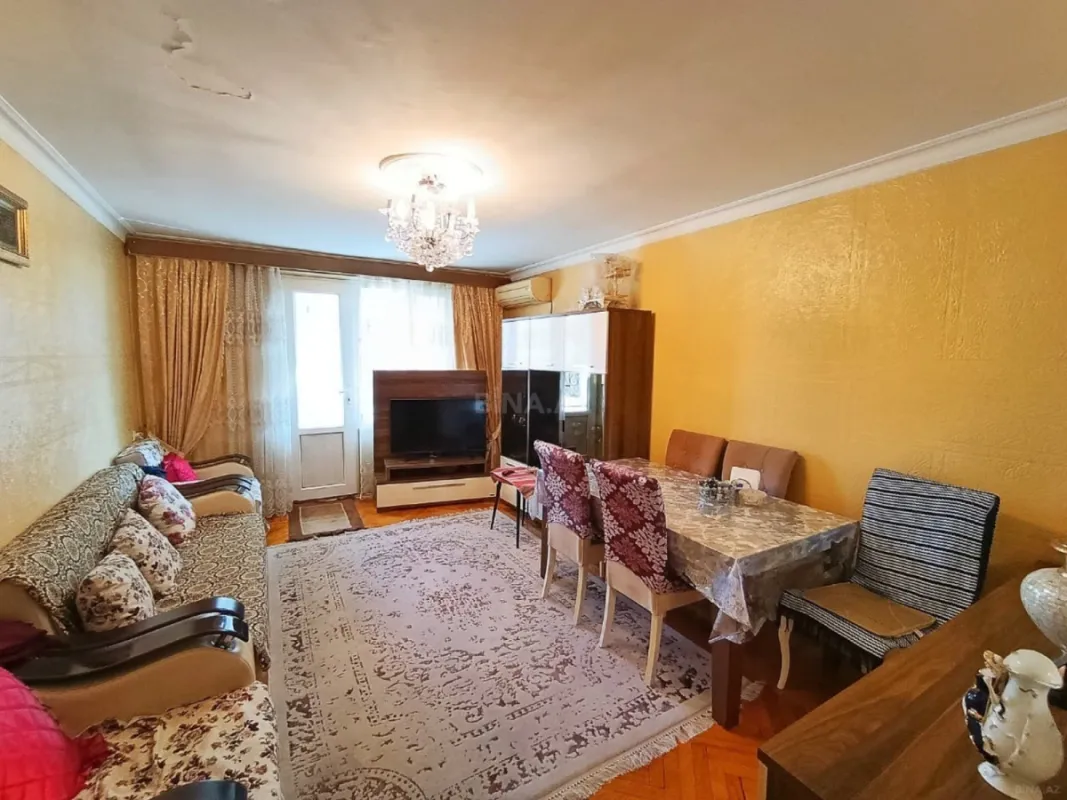 Satılır 3 otaqlı mənzil 85 m²