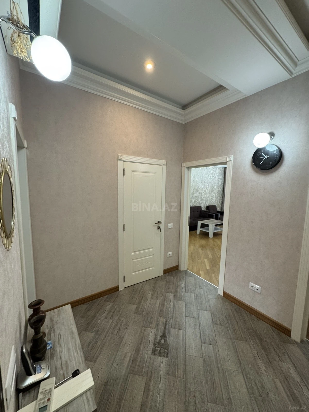 Kirayə verilir 2 otaqlı mənzil 95 m²